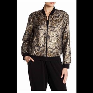 NWT Vince Camuto gold foil jacquard bomber jacket